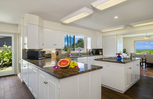 Kailua House | Kailua Beachfront Rental: Ocean Views & Pool Access