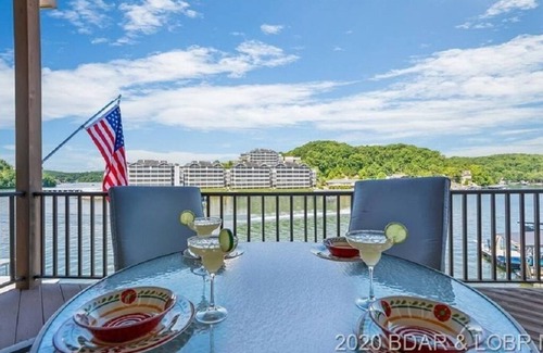 Lake of the Ozarks House | Unforgettable Lake Getaway for Families - Guest Rated 9.8
