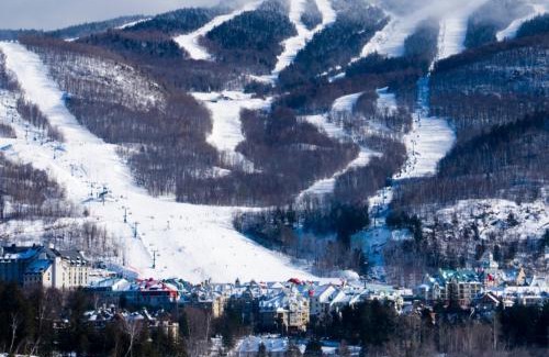 Mont-Tremblant House | Scenic Lakemountain Retreat Near Tremblant - 4-Star Stay