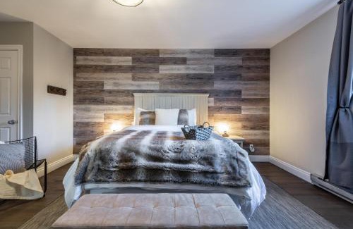 Mont-Tremblant House | Scenic Lakemountain Retreat Near Tremblant - 4-Star Stay