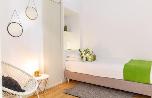 Alfama Apartment | Beautiful Lisboa: Historic Graça with Breathtaking Views