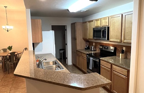 Tucson Condo | Ideal Location: Family-Friendly 2 Bedroom Condo by River Walk