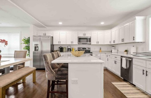 Worcester House | Pet-Friendly Townhouse with Garage Parking & Central Air