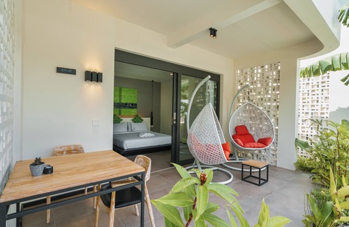 Selong Belanak Resort | Discover the Amazing Lombok Resort with Ocean View Pool