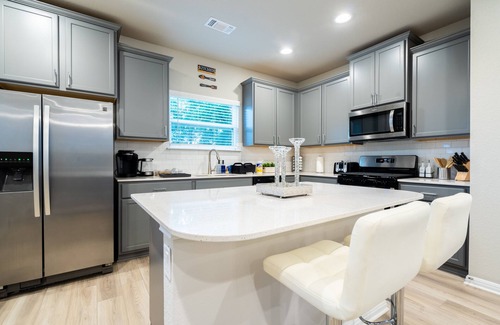 Round Rock House | Exceptional 4-Bedroom Getaway with Game Room Near Kalahari
