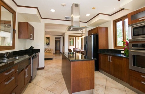 Playa Hermosa Condo | Elegant Beachfront Condo with Spectacular Playa Hermosa Views