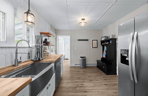 Town of Milo House | Discover Mills: Pet-Friendly Stay in Finger Lakes
