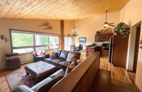 Fraser House | Unforgettable Mountain Views with Private Hot Tub & Fireplace