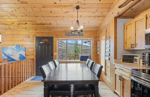 Quandary Village House | Unforgettable Mountain Views & Amenities Near Scenic Trails