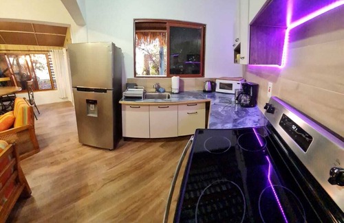 West End Cabin | Stunning Ocean View 2Br Cabin with Hot Tub in Negril