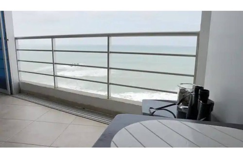 Salinas Condo | Bright Oceanfront Apartment with Pool and Spa Amenities