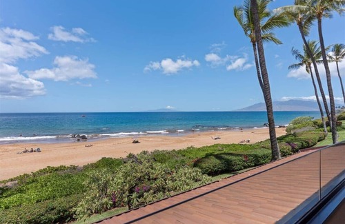 Wailea Condo | Beachfront Makena Surf B202: Updated Condo with Pool & Views