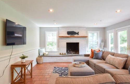 East Orleans House | Enchanting Outdoor Oasis with Easy Town Cove Access
