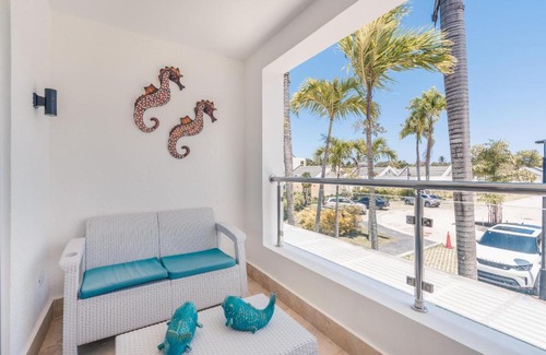 Munoz Apartment | Top-Rated 1 BR Property at Green One with Pool Access