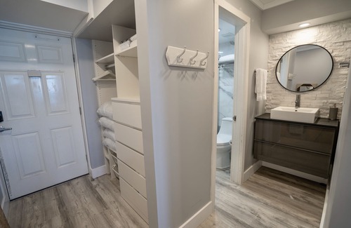Ocean View Halifax Estates Apartment | Renovated Beachfront Studio with Ocean View at Daytona Beach