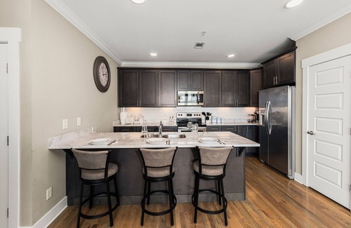 The Nations House | Unbeatable Rates for Weekday Stays Near Nashville Fun!