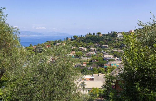 Santa Margherita Ligure Apartment | Breathtaking Sea Views in Santa Margherita - Guest Rated 10/10