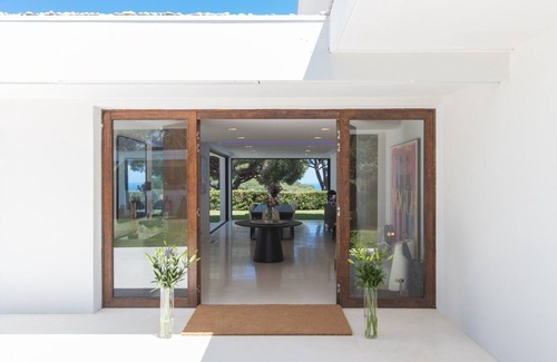 Ramatuelle Villa | Gorgeous Sea View Villa at Lescalet Ramatuelle - Pet Friendly