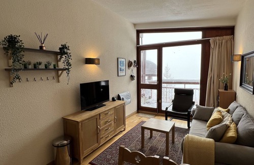 Arc-2000 Apartment | Prime Ski Destination with Spectacular Mt Blanc Views