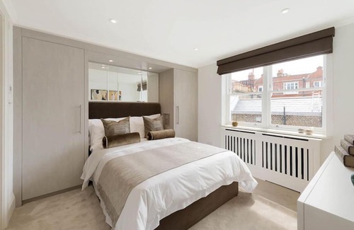 South Kensington Apartment | Top-Rated South Kensington Apartment for Families