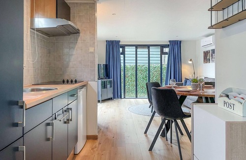 Zeeland House | Family-Friendly Vacation Home with Lake View & Spa