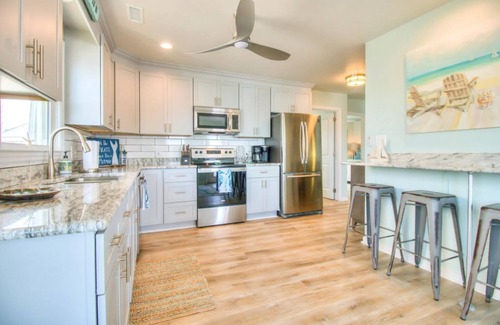North Carolina Coast House | Amazing Sunsets from the Soundfront Home - Boat Slip