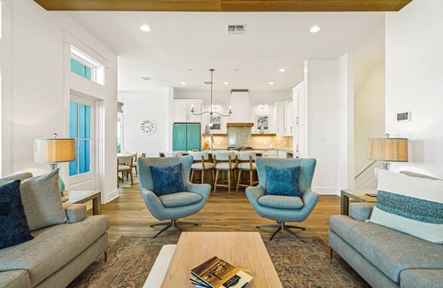 Port Aransas House | Amazing vacation home w/access to Palmilla Resort pool, golf, & beach