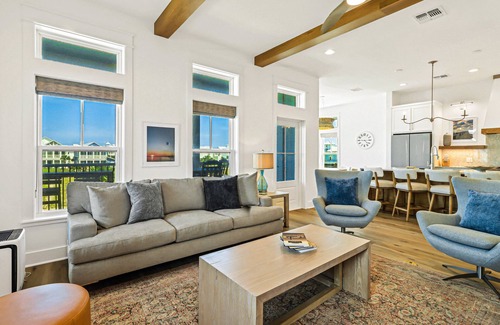 Port Aransas House | Amazing vacation home w/access to Palmilla Resort pool, golf, & beach