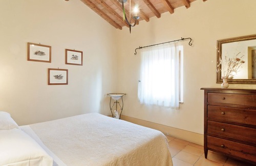 Monticchiello Other | Scenic 3-Bedroom Villa with Pool & A/C in Pienza
