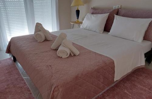 Veroia Apartment | Incredible Ocean View Room with Expansive Balcony