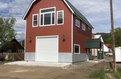 Council House | Scenic Getaway with Ocean Views & Indoor RV Parking