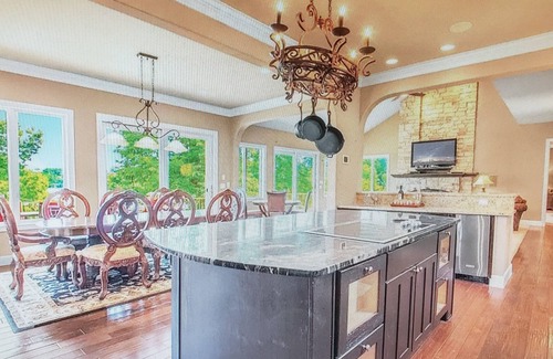 Osage Beach House | Unforgettable Views at Porta Cima: Pool & Spa Retreat