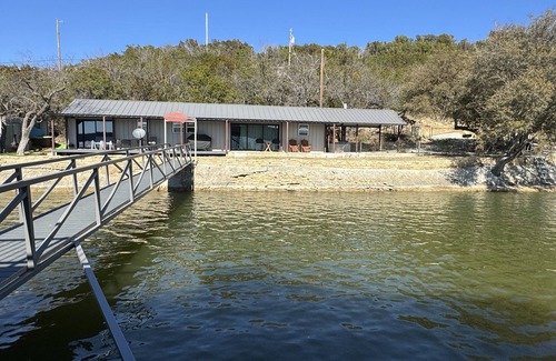 Graham Cabin | Scenic Getaway with New Dock in a Serene Cove