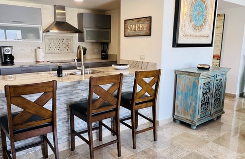 Pedregal Condo | Stunning Ocean View Hotel with Amazing Renovated Spaces