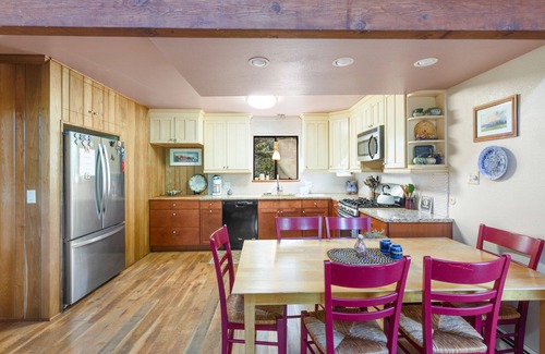 Idlewild Estates House | Secluded Home 10 Mins to Ouray with Spectacular Views