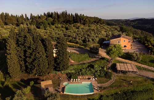 Montelupo Fiorentino Villa | Idyllic Villa with Pools and Jacuzzi Near Florence