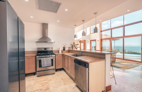 Puerto Bahia Villa | Experience Breathtaking Views at Puerto Bahia E6 with Breakfast