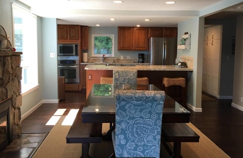 Lilliwaup House | Waterfront Escape with Ocean Views & Spa Amenities