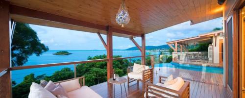 Cannonvale House | Enchanting Whitsunday Views at High Tide Resort