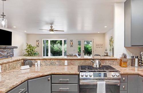 Glen Ellen House | Experience Breathtaking Wine Country Views in Kenwood