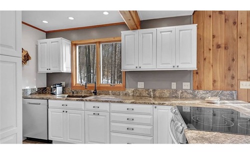 Ellicottville Ski Chalet | Family-Friendly Ellicottville Chalet: Steps to Activities!