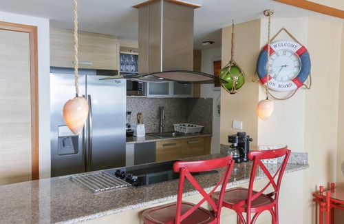 Villas Del Mar Apartment | Relaxing 2-Bedroom Apartment with Ocean View in Juan Dolio