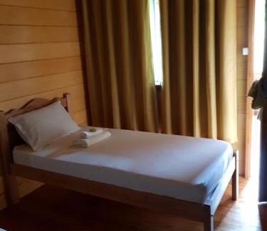 Careiro Cabin | Experience Amazon Arowana Lodge: Pet-Friendly & Poolside Retreat