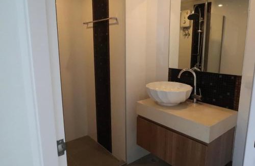 South Pattaya Apartment | Amazon Residence Pool Villa by J&E