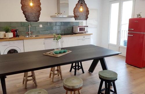 Llanca Apartment | Elegant Mediterranean Retreat with Ocean Views in Llançà