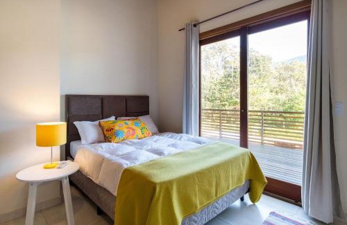 Jabaquara House | Ambar: Oceanfront Retreat with Pool and Pet-Friendly Amenities