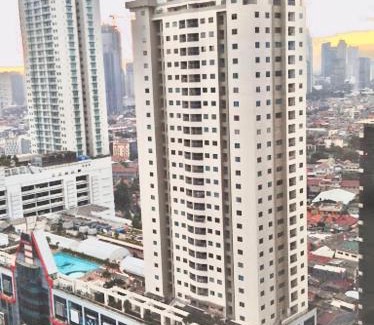 Kuningan Apartment | Elegant Ambassador Apartment Kuningan with Pool & Dining