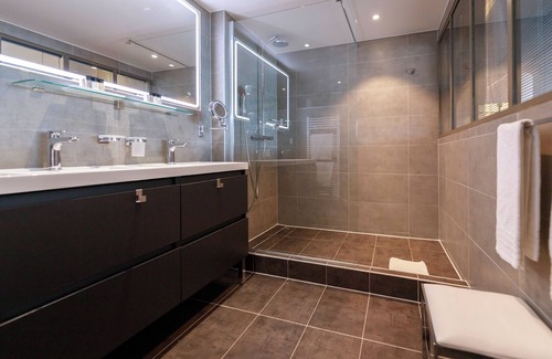 Nyon Hotel | Ambassador Boutique Hotel