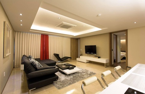 Kwannam Hotel | Budget-Friendly Ambassador with Family & Accessible Amenities