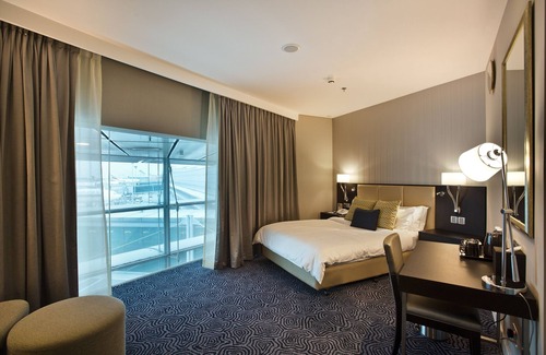 Changi Hotel | Comfortable Ambassador Transit Hotel at Terminal 3